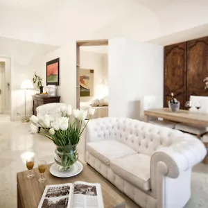 **** Hotel Palazzo Brunaccini Italia